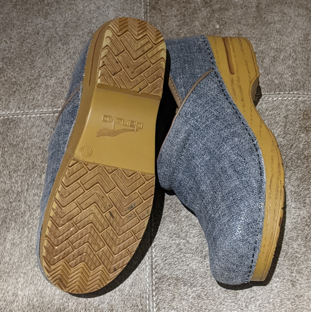 Dansko Professional Clogs. Size Eu39, Us8 - image 3